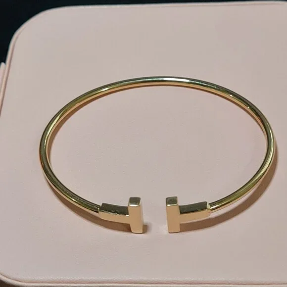 T bangle side slide bangle gold 18k - Picture 7 of 8